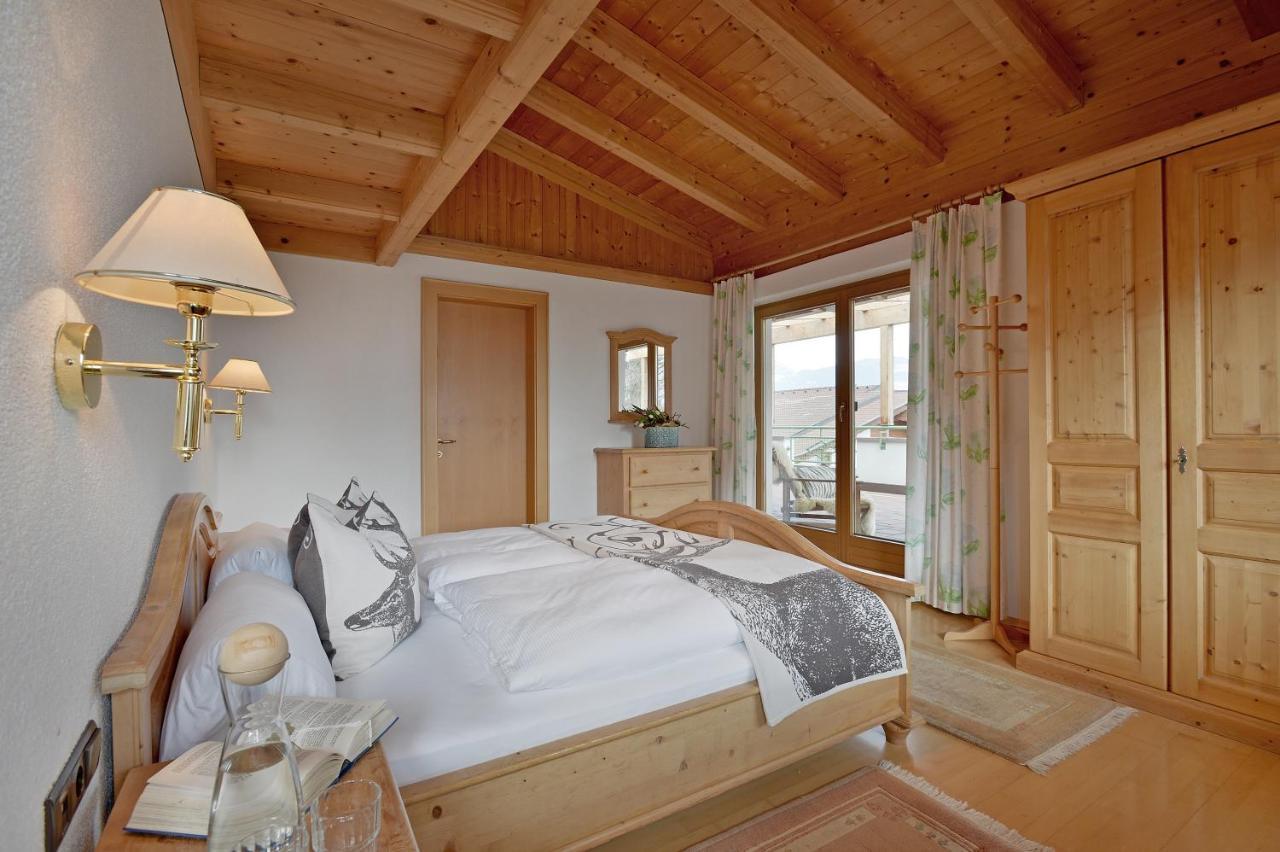 Appartementhaus Kostenzer Fuegen Luaran gambar