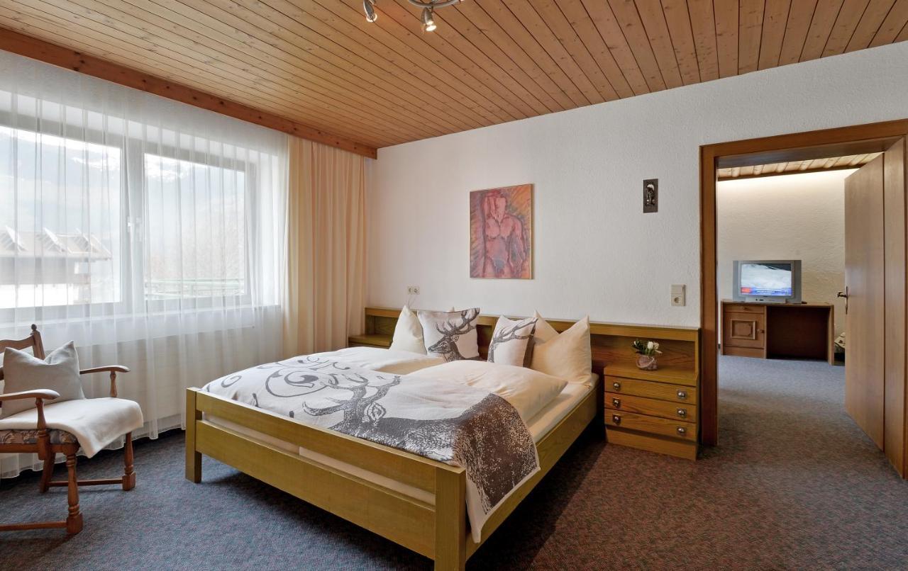 Appartementhaus Kostenzer Fuegen Luaran gambar